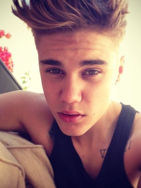 47 Justin Bieber Selfies Capital