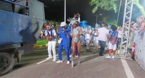 GALERIA Veja Em Fotos Como Foi O Desfile De Carnaval Em Joinville