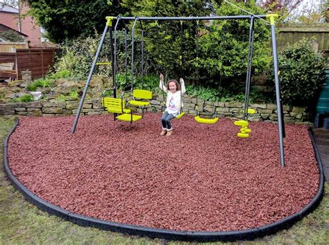 Rubber Bark Chippings Chippings For Playgrounds