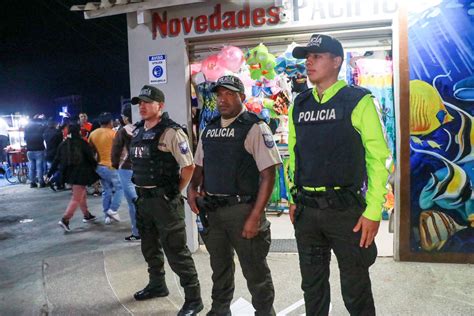 Alcaldía de Manta on Twitter Además en el estadio de arena se