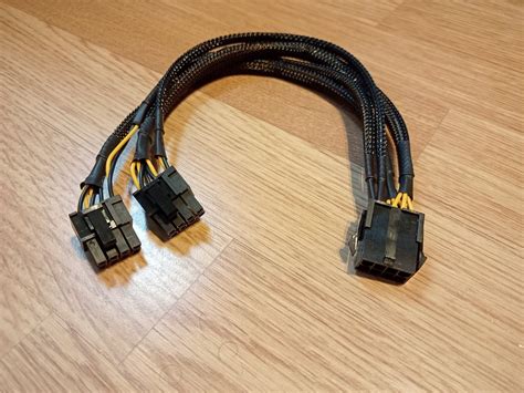 EPS12V F Adapter zu 2x PCI-E M 8Pin | Kaufen auf Ricardo