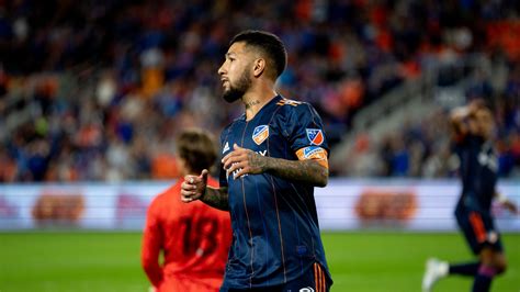 Watch: Luciano Acosta scores the first playoff goal in FC Cincinnati ...