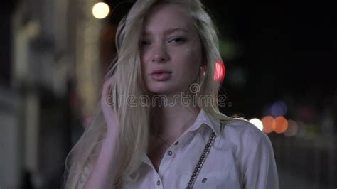 Pretty Blonde Model Posing Touching Long Hair In Night City Stock Video Video Of Female Night