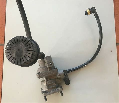Mercedes Vario Motorwagen Bremsventil 4613152580 WABCO 0034311505 | eBay