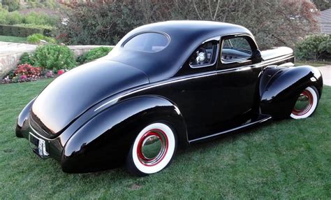 1940 Ford Deluxe Custom 2 Door Coupe Rear 34 137536 1940 Ford
