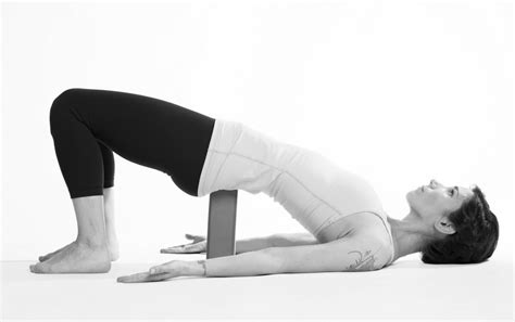 5-Pose Yoga Fix: Stretches For Tight Quads | Wellness | MyFitnessPal