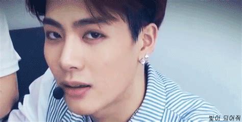 Difference Between Normal Eye Contact And An Eye Fuck GirlsAskGuys