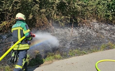 Fl Chenbrand Freiwillige Feuerwehr Weingarten