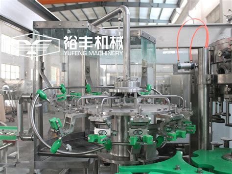 Glass Bottle Carbonated Drink Filling Machine Aluminum Cap Yufeng