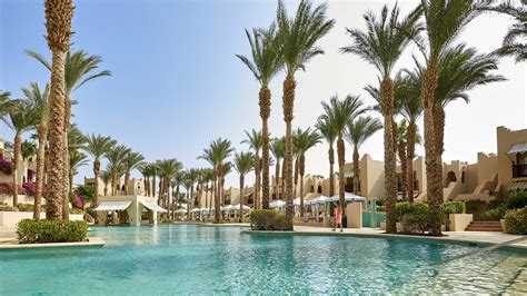 Resort Pools Sharm El Sheikh | Family, Couples & Lap | Four Seasons