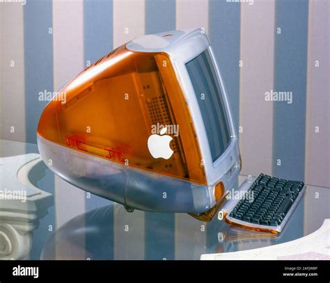 Apple Imac G3 Computer Hi Res Stock Photography And Images Alamy