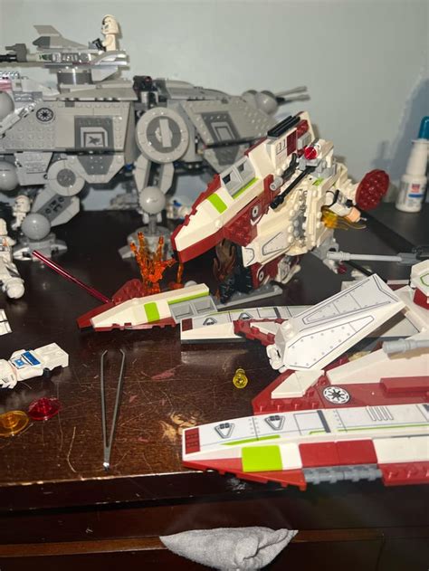 Trying an explosion effect for my display, any tips? : r/legostarwars