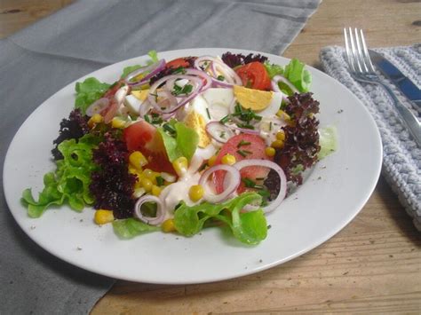 Fitness Salat Mit Joghurtdressing Von Artemiss1981 Chefkoch