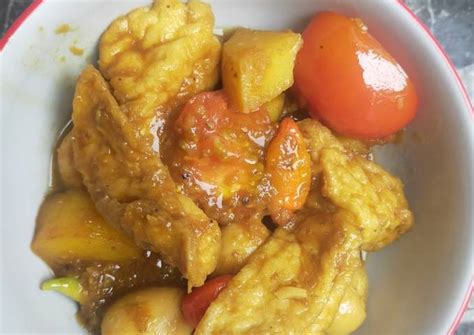 Resep Semur Telur Puyuh Tahu Kentang Oleh Pinka Setya Smaranti Cookpad