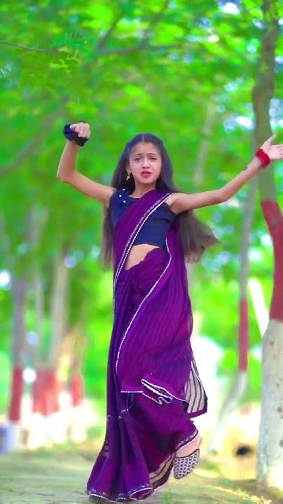 Maroon Colour Sariya ️😍💃 Trending Dance Viral Nishitiwari