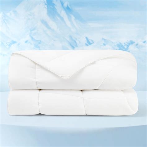 Amazon Bedsure Cooling Comforter Queen Size Cooling Blankets For Hot Sleepers