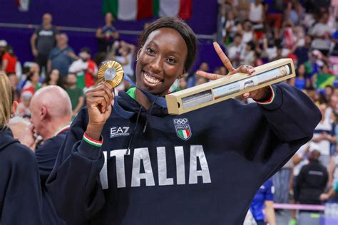 Oro Per Le Azzurre Del Volley Ma Ritorna La Polemica Sterile Su Paola