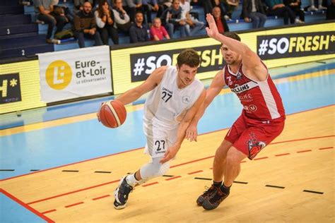 Le C Chartres Basket Masculin Prend Sa Revanche Sur Le Parquet De