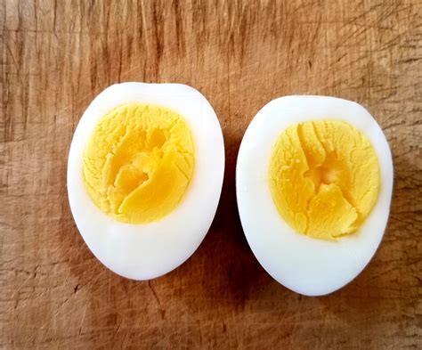 Easy Peel Hard Boiled Eggs Chef Donna At Home