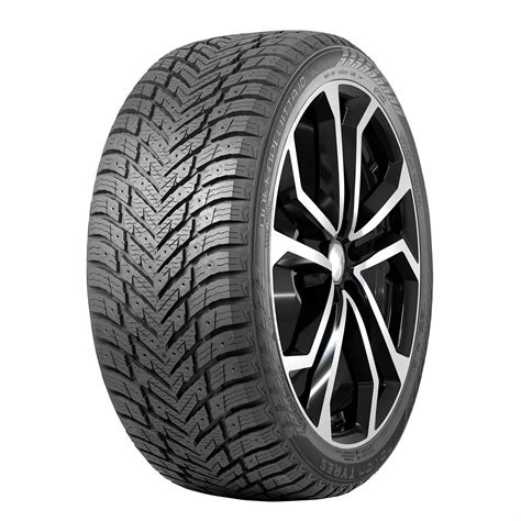 Nokian Hakkapeliitta 10 SUV Tires for Winter | Kal Tire