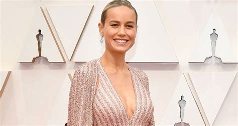 Brie Larson Shimmers In A Caped Dress At Oscars 2020 2020 Oscars