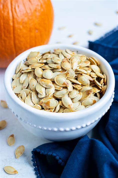 How to Roast Pumpkin Seeds in Oven - Evolving Table