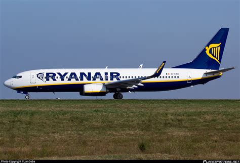 EI EXD Ryanair Boeing 737 8AS WL Photo By Jan Seba ID 699564