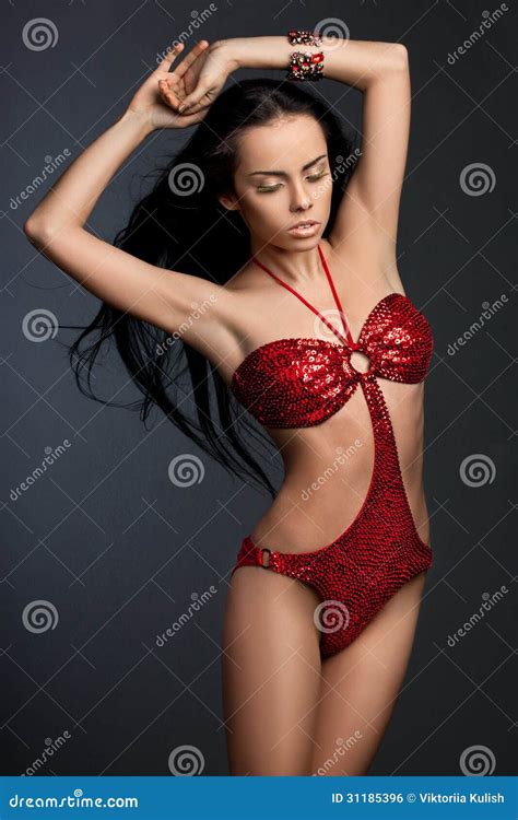 Vrouw In Lingerie Stock Foto Image Of Aantrekkelijk 31185396