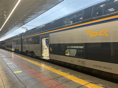 Due Nuovi Treni Rock Sulle Linee Torino Milano Asti Milano E Torino