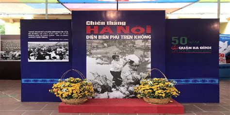 Triển lãm 50 năm chiến thắng Hà Nội Điện Biên Phủ trên không quận Ba