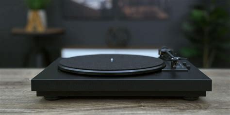 Best Automatic Turntables Just Press And Enjoy