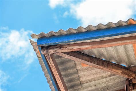 Bahan Bangunan Terbuat Dari Asbes Untuk Atap Rumah – UnBrick.ID