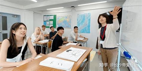 日本语言学校是怎么上课的？ 知乎