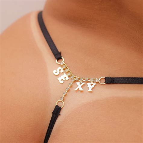 Calcinha Strass Sexy Em Renda Plus Size Tallyta Moda Apimentada Pink Lingerie