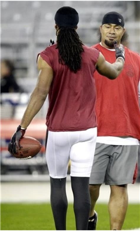 Male Celebrity Saggers Welcome To My Eyes Larry Fitzgerald NFL PLAYER Has A Soft Ass