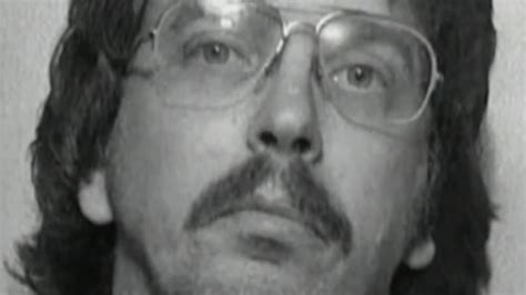 Watch Evidence In The Case Of Serial Killer Joel Rifkin Explored