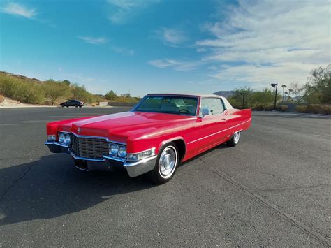 1969 Cadillac Coupe Deville Classic Promenade