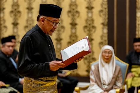 Anwar Selesai Angkat Sumpah PM Ke 10 Utusan Malaysia