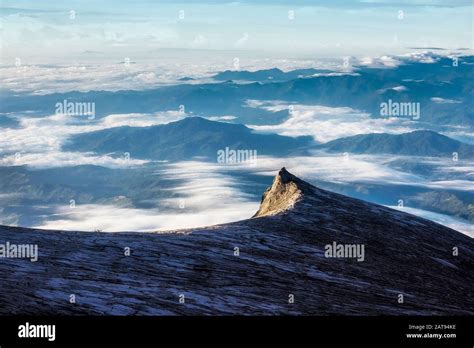 Monte Parque Nacional De Kinabalu Fotograf As E Im Genes De Alta