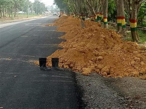 Proyek Jalan Rp Miliar Di Siak Diduga Gunakan Tanah Timbun Ilegal