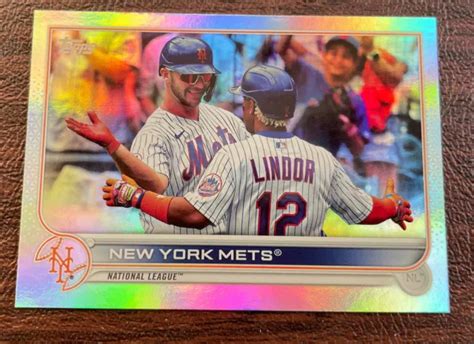 CARTE D ÉQUIPE ARC EN CIEL 2022 Topps Series 2 NEW YORK METS 341