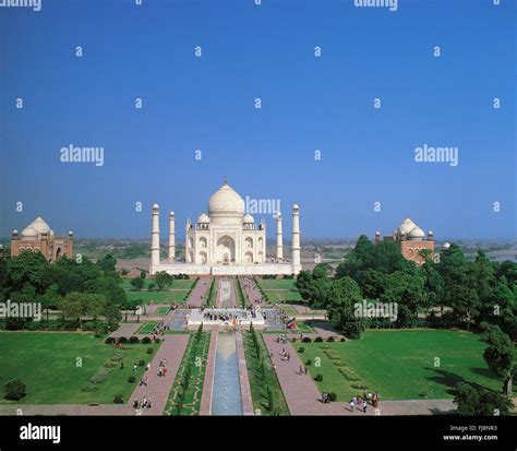 Taj Mahal Agra Uttar Pradesh India Asia Stock Photo Alamy