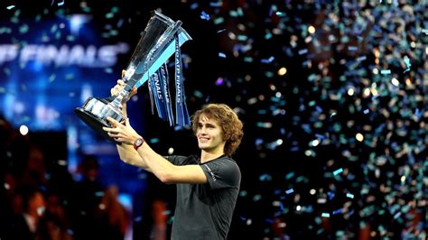 Atp World Tour Finals Alexander Zverev Bezwingt Novak Djokovic Im