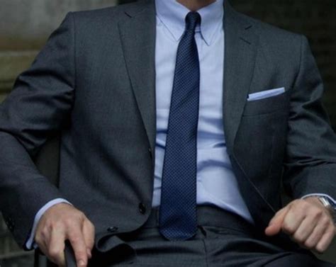 What Color Of Shirt And Tie To Wear With Grey Suit Maxium Buff