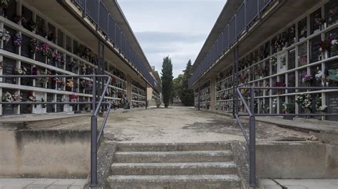 Desescalada El Tanatorio Del Cementerio De Torrero En Zaragoza Adapta