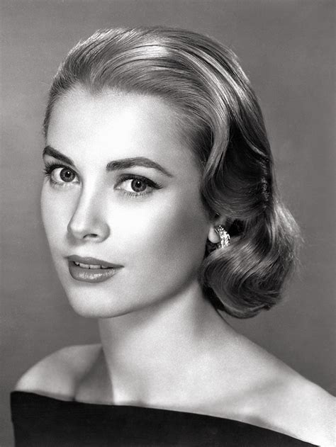 Grace Kelly Pin Up