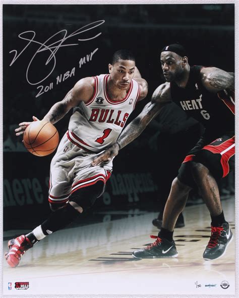 Derrick Rose Signed Bulls Mvp Battle With Lebron James 16x20 Photo Inscribed 2011 Nba Mvp