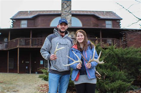 Whitetail Deer Shed Hunting Heartland Lodge