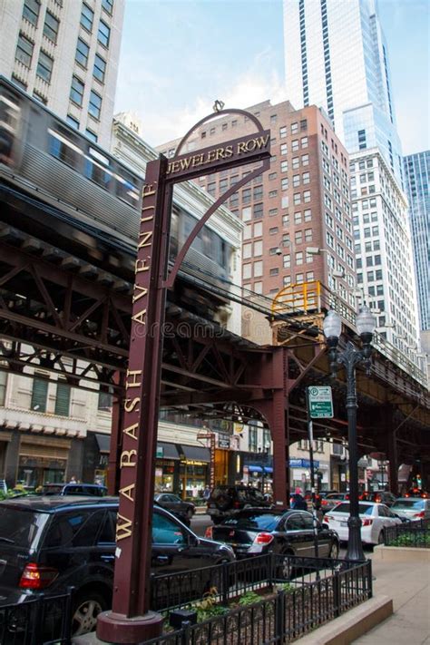 The L At The Loop In Downtown Chicago Il Usa Editorial Photography