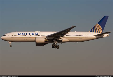 N Ua United Airlines Boeing Er Photo By Ruimin Yan Id